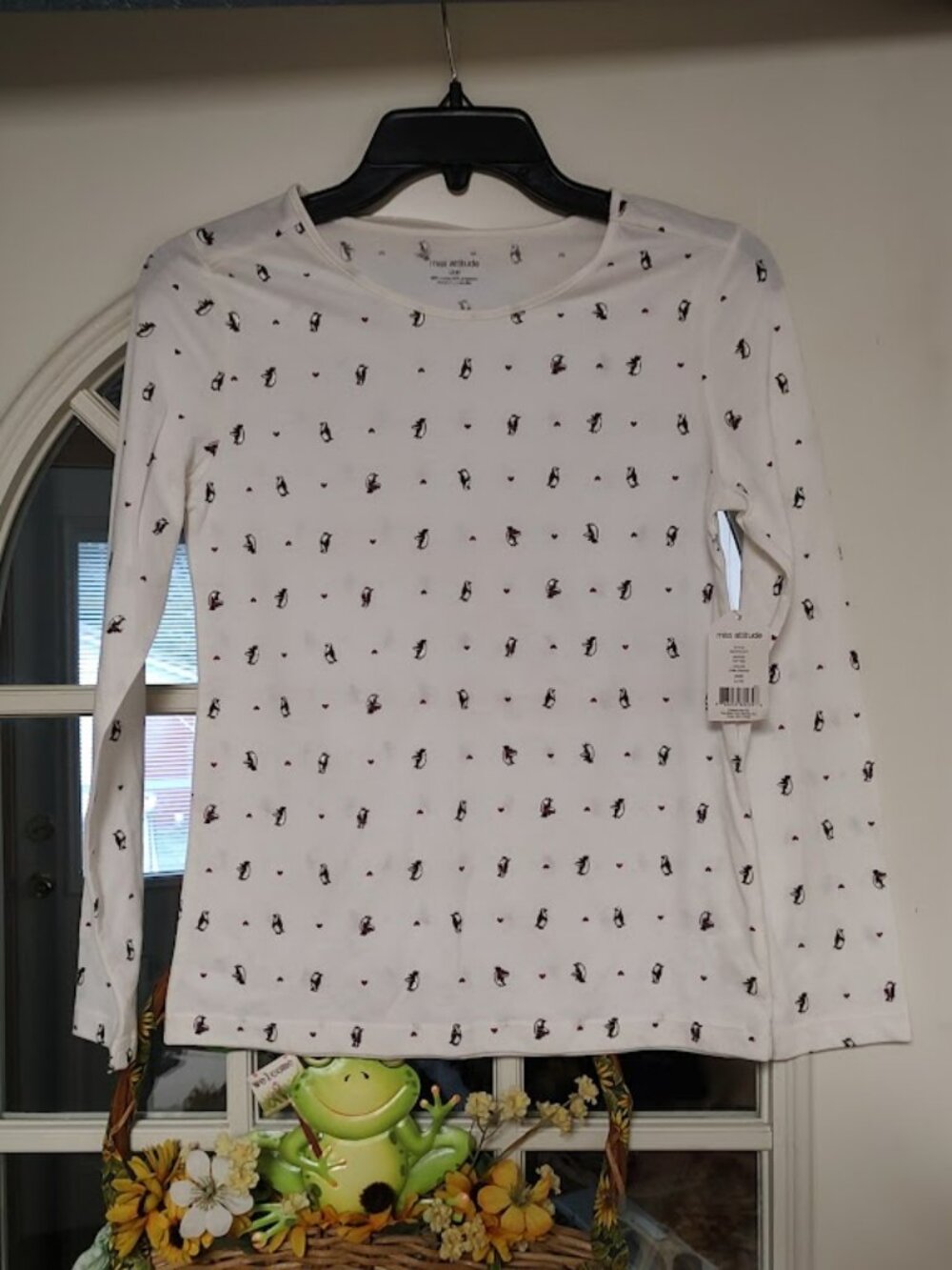 New Miss Attitude Cream Colored Penguin With Hearts Long Sleeve Shirt Girl's 14